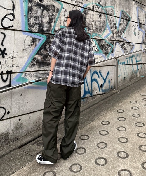 RATTLE TRAP(ラトルトラップ)の「ヴィンテージライク シアーレギュラーカラー半袖 チェックシャツ(シャツ/ブラウス・メンズ・ホワイト系その他/ブラック系その他・S/M/L/LL)」の10枚目の写真