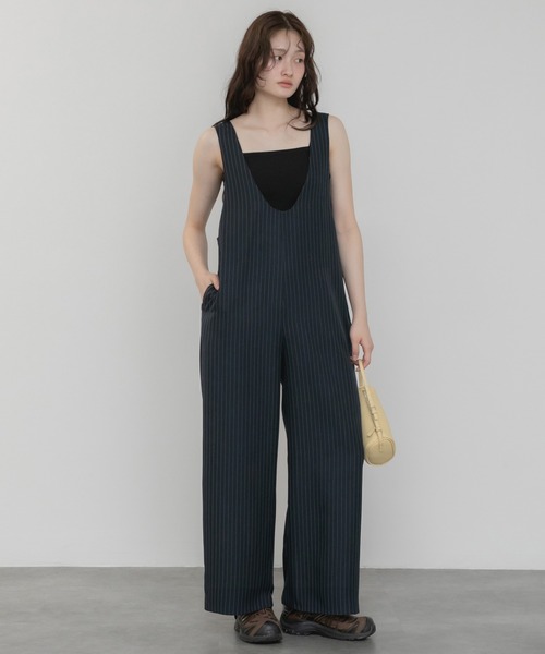 HEILIS(ヘイリス)の「【Original】Uネックオールインワン/サロペット ロンパース 夏服 春服 秋服 ロング丈 フルレングス オーバーサイズ カジュアル ノームコア リラックス レイヤード 韓国(サロペット/オーバーオール・レディース・グレー/ブラック/ネイビー・FREE)」の4枚目の写真