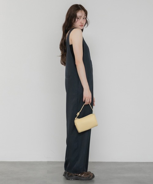 HEILIS(ヘイリス)の「【Original】Uネックオールインワン/サロペット ロンパース 夏服 春服 秋服 ロング丈 フルレングス オーバーサイズ カジュアル ノームコア リラックス レイヤード 韓国(サロペット/オーバーオール・レディース・グレー/ブラック/ネイビー・FREE)」の6枚目の写真