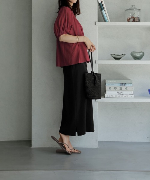 STYLE DELI(スタイルデリ)の「シャリ感シアーピンタックブラウス(シャツ/ブラウス・レディース・ホワイト/ネイビー/レッド系・FREE)」の22枚目の写真