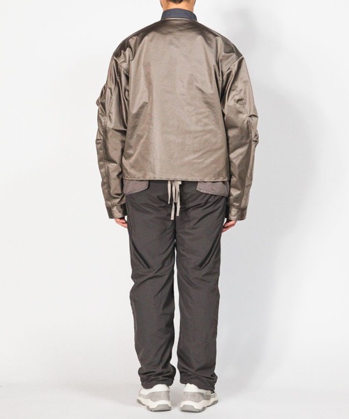 meanswhile(ミーンズワイル)の「Dress Satin Reversible 4Way JKT(その他アウター・メンズ・ブラック/グレー・1(S)/2(M))」の6枚目の写真