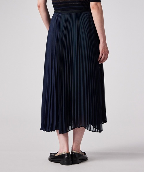 Paul Smith(ポールスミス)の「ウィメンズ ブロッキング プリーツ スカート / 255007 014SD(スカート・レディース・ライトピンク/ネイビー・MEDIUM)」の12枚目の写真
