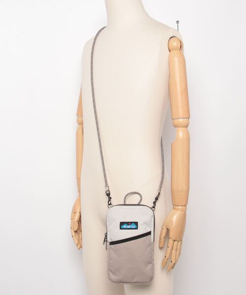 KAVU(カブー)の「KAVU/カブー Essential Case/エッセンシャルケース(ショルダーバッグ・メンズ・A・FREE)」の7枚目の写真