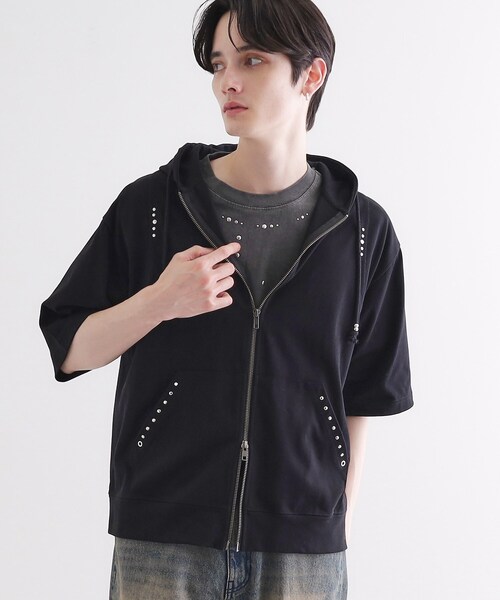 tk.TAKEO KIKUCHI（ティーケータケオキクチ）の「スタッズ ダブルZIPパーカ（パーカー・メンズ・ライトグレー/ブラック・03/02/01）」の2枚目の写真