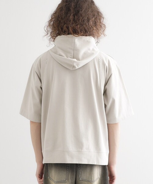 tk.TAKEO KIKUCHI（ティーケータケオキクチ）の「スタッズ ダブルZIPパーカ（パーカー・メンズ・ライトグレー/ブラック・03/02/01）」の14枚目の写真