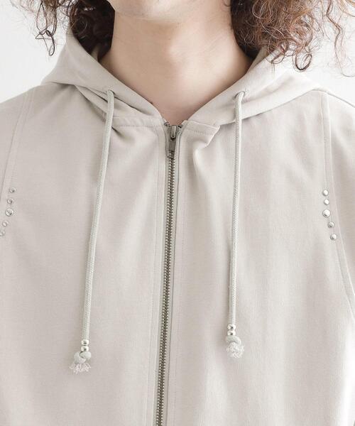 tk.TAKEO KIKUCHI（ティーケータケオキクチ）の「スタッズ ダブルZIPパーカ（パーカー・メンズ・ライトグレー/ブラック・03/02/01）」の15枚目の写真