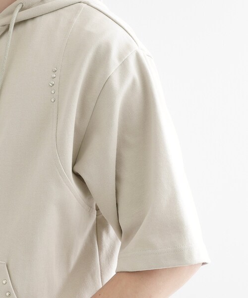 tk.TAKEO KIKUCHI（ティーケータケオキクチ）の「スタッズ ダブルZIPパーカ（パーカー・メンズ・ライトグレー/ブラック・03/02/01）」の17枚目の写真