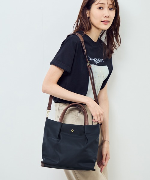 Legato Largo(レガートラルゴ)の「【Legato Largo/レガートラルゴ】肩楽ショルダーバッグ(ショルダーバッグ・レディース・ブラウン系その他3/ネイビー/ブラック/グレー・FREE)」の4枚目の写真