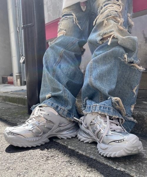 NEXT IMPULSIVE(ネクストインプルーシブ)の「【NEXT IMPULSIVE】Burden Reduction Series / ボリュームスニーカー(スニーカー・メンズ・シルバー/ホワイト・25.0cm/24.5cm/24.0cm/23.5cm/27.0cm/26.5cm)」の7枚目の写真