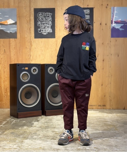 GROOVY COLORS(グルービーカラーズ)の「Stretch Twill CITY Pants(その他パンツ・キッズ・ワインレッド/グレー・145/135)」の2枚目の写真