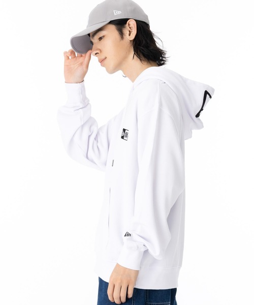 NEW ERA(ニューエラ)の「ニューエラ スウェットパーカー ボックスロゴ ONBSPOTZ別注(パーカー・メンズ・ブラック/ホワイト・XL/L/M/S/XXL)」の4枚目の写真