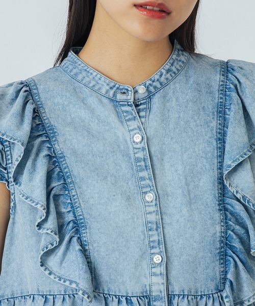 ROSE BUD(ローズバッド)の「LIGHT OZ DENIM FRILL BLOUSE(シャツ/ブラウス・レディース・ブラック/ブルー・ONE SIZE)」の16枚目の写真