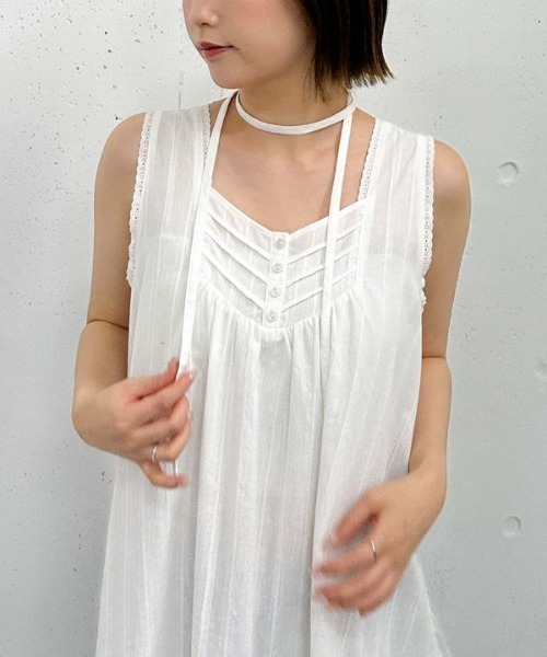 archives（アルシーヴ）の「スカラップコットンレースノースリミニワンピース（ワンピース・レディース・オフホワイト/ブラック・MEDIUM）」の22枚目の写真