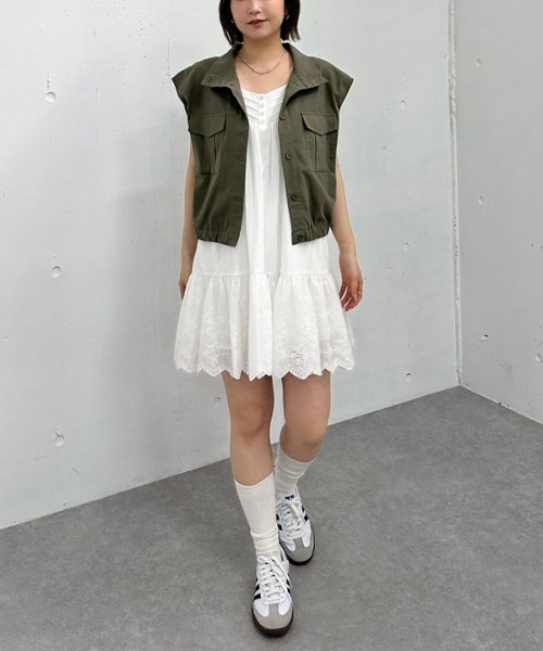 archives（アルシーヴ）の「スカラップコットンレースノースリミニワンピース（ワンピース・レディース・オフホワイト/ブラック・MEDIUM）」の17枚目の写真