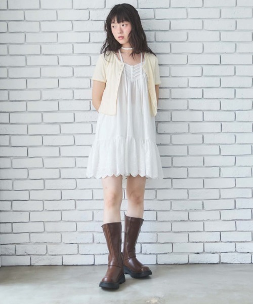 archives（アルシーヴ）の「スカラップコットンレースノースリミニワンピース（ワンピース・レディース・オフホワイト/ブラック・MEDIUM）」の4枚目の写真