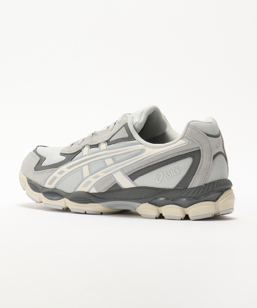 ASICS(アシックス)の「ASICS(アシックス) GEL-NYC 2055/020/021(スニーカー・メンズ・チャコールグレー/ライトグレー・29cm/28cm/27.5cm/27cm/26.5cm/26cm/25.5cm)」の4枚目の写真