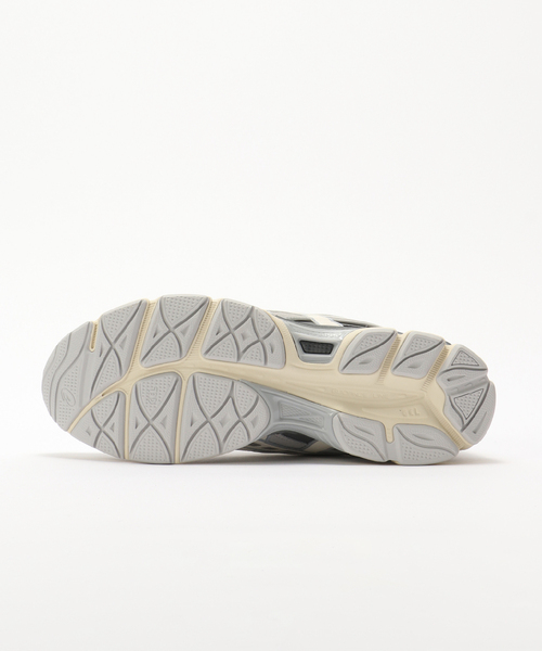 ASICS(アシックス)の「ASICS(アシックス) GEL-NYC 2055/020/021(スニーカー・メンズ・チャコールグレー/ライトグレー・29cm/28cm/27.5cm/27cm/26.5cm/26cm/25.5cm)」の5枚目の写真