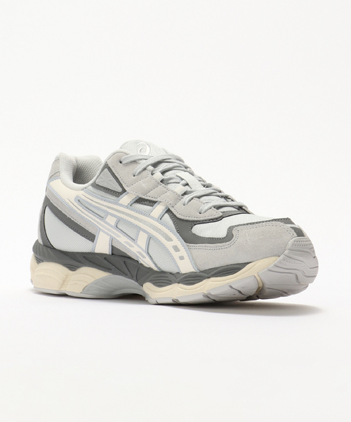 ASICS(アシックス)の「ASICS(アシックス) GEL-NYC 2055/020/021(スニーカー・メンズ・チャコールグレー/ライトグレー・29cm/28cm/27.5cm/27cm/26.5cm/26cm/25.5cm)」の6枚目の写真