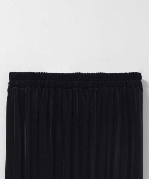 NAVY（ネイビー）の「nAvy ベロアプリーツスカート（スカート・レディース・ブラウン/モスグリーン/ブラック・M/L）」の7枚目の写真