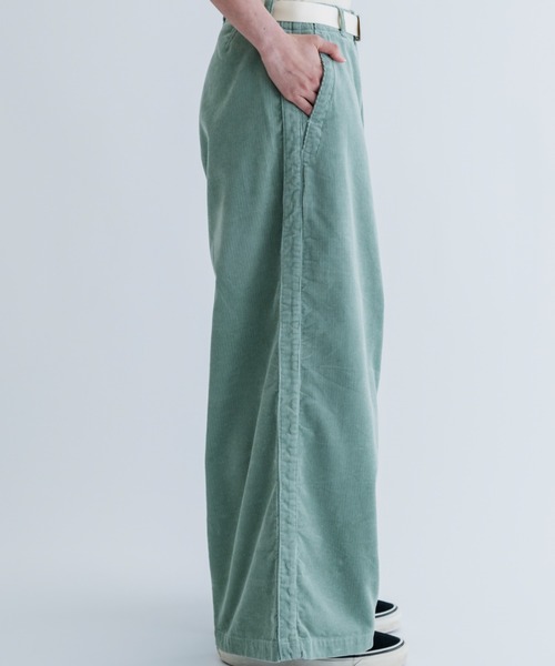 MEYAME（メヤメ）の「MEYAME/メヤメ　コーデュロイサイドラインワイドパンツ　CORDUROY SIDE LINE WODE PANTS（その他パンツ・レディース・グリーン/ピンク・1/0）」の20枚目の写真