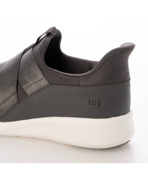 ing（イング）の「【レイン対応】スマートステップ イージーフィットスニーカー（スニーカー・レディース・ブラック/グレー・M/L/LL/S）」の8枚目の写真