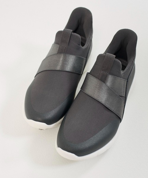 ing（イング）の「【レイン対応】スマートステップ イージーフィットスニーカー（スニーカー・レディース・ブラック/グレー・M/L/LL/S）」の19枚目の写真