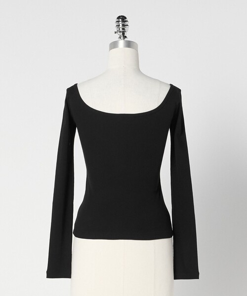 LOEFF（ロエフ）の「＜LOEFF＞コットンテレコ ラウンドネック カットソー（Tシャツ/カットソー・レディース・ワイン/ブラック・FREE）」の6枚目の写真