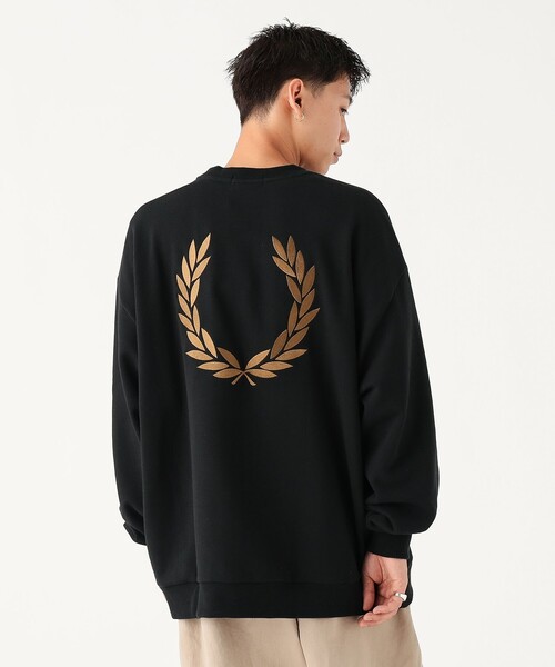 別注】FRED PERRY / エンブロイダリー クルーネック スウェット