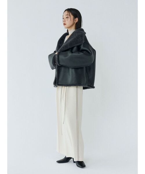 LAGUNAMOON（ラグナムーン）の「ラインドレープパンツ（その他パンツ・レディース・アイボリー/ブラック/ベージュ・SMALL/MEDIUM）」の16枚目の写真