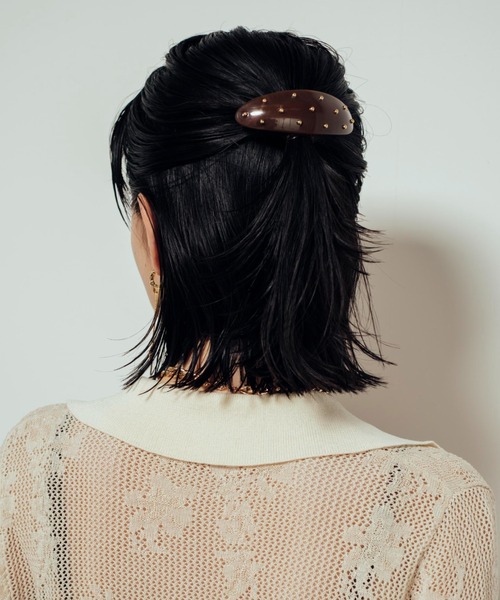 Shelly island（シェリーアイランド）の「ダエンボリュームワイドヘアクリップ（バレッタ/ヘアクリップ・レディース・ホワイト/ブラック/ブラウン・FREE）」の9枚目の写真