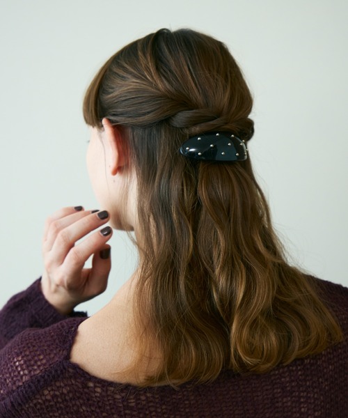 Shelly island（シェリーアイランド）の「ダエンボリュームワイドヘアクリップ（バレッタ/ヘアクリップ・レディース・ホワイト/ブラック/ブラウン・FREE）」の5枚目の写真