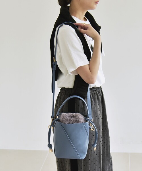 quaranciel: 2way コンビ バケツ ショルダーバッグ × フェイクファー