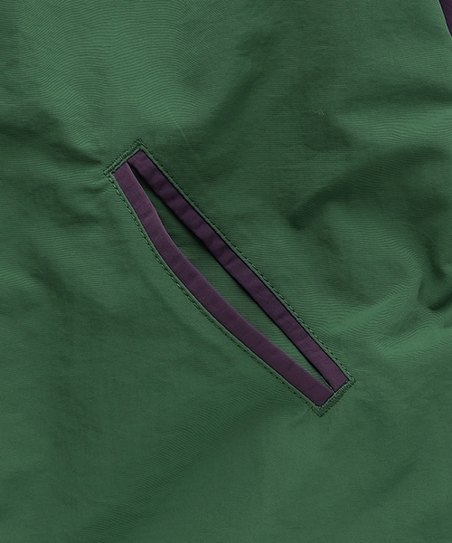 b・ROOM（ビールーム）の「ビッグシルエットバイカラーウィンドブレーカー（ブルゾン・キッズ・ブラック/モスグリーン/グレイッシュベージュ・100cm/120cm/110cm/150cm/130cm/140cm）」の9枚目の写真