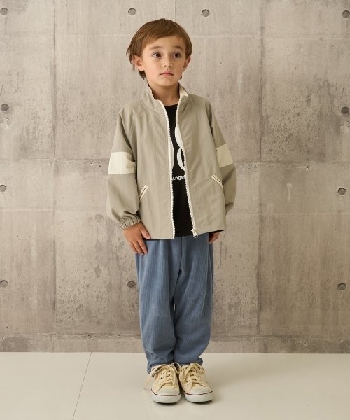 b・ROOM（ビールーム）の「ビッグシルエットバイカラーウィンドブレーカー（ブルゾン・キッズ・ブラック/モスグリーン/グレイッシュベージュ・100cm/120cm/110cm/150cm/130cm/140cm）」の16枚目の写真