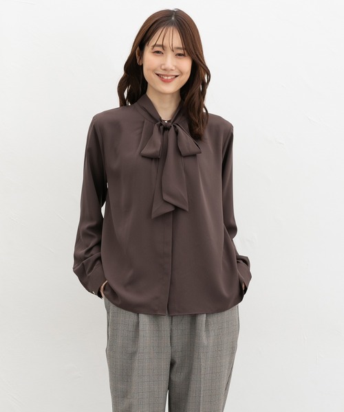 Honeys（ハニーズ）の「２ｗａｙボウタイブラウス（シャツ/ブラウス・レディース・アイボリー/ピンク系その他/グレイッシュベージュ/ブラウン・S/M/LL/L/3L）」の14枚目の写真