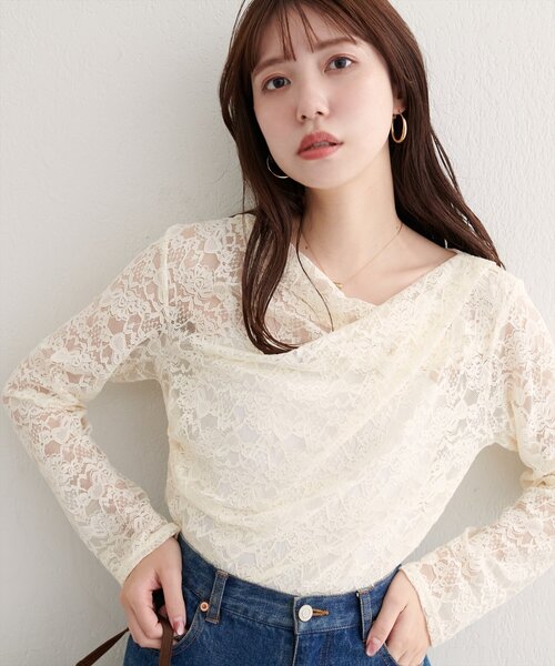 natural couture（ナチュラルクチュール）の「ドレープレースプルオーバー（Tシャツ/カットソー・レディース・アイボリー/ブラック・FREE）」の4枚目の写真