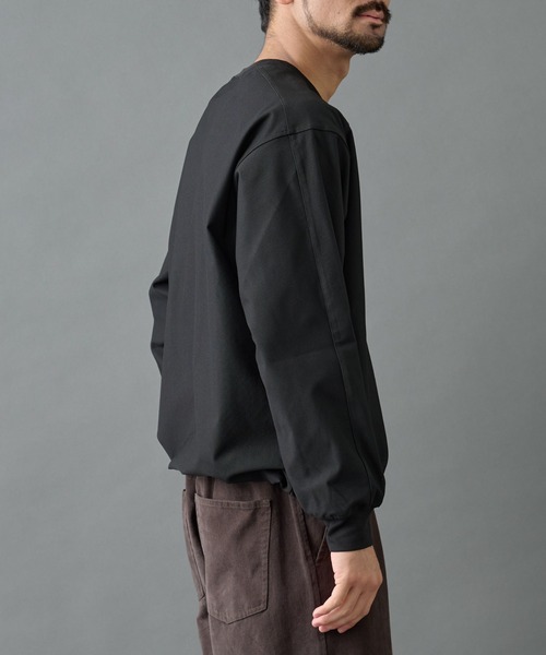 COLONY 2139（コロニートゥーワンスリーナイン）の「グリッドストレッチプルオーバー（Tシャツ/カットソー・メンズ・チャコールグレー/ブラック/ライトグレー・MEDIUM/LARGE）」の19枚目の写真