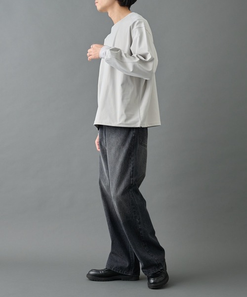 COLONY 2139（コロニートゥーワンスリーナイン）の「グリッドストレッチプルオーバー（Tシャツ/カットソー・メンズ・チャコールグレー/ブラック/ライトグレー・MEDIUM/LARGE）」の5枚目の写真