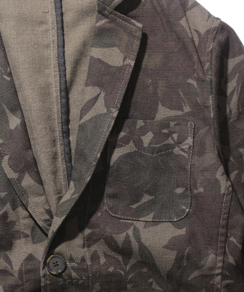 Denime(ドゥニーム)の「綿麻アロハテーラードJKT(テーラードジャケット・メンズ・カーキ/ネイビー・X-LARGE/LARGE/MEDIUM)」の10枚目の写真