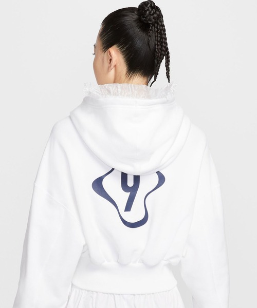 NIKE(ナイキ)の「NIKE AS W NSW OS FLC CROP PO HDY GC / ナイキ ウィメンズ NSW OS クロップ フリース プルオーバー L/S フーディ 【SP】(パーカー・レディース・ホワイト/ネイビー・S/L/M)」の10枚目の写真