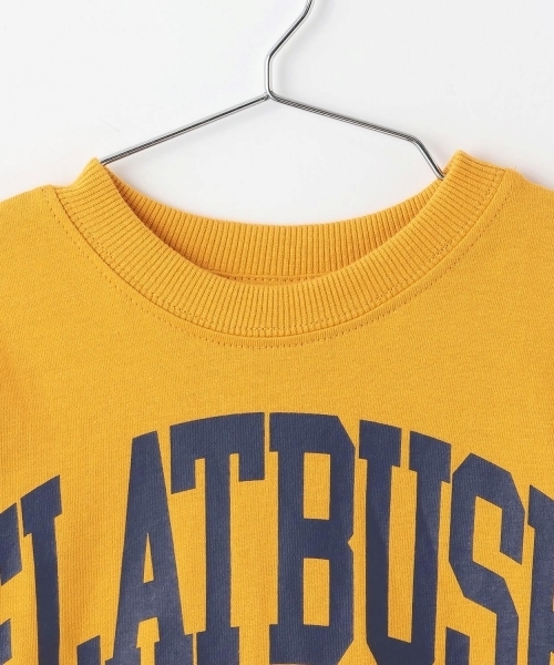 GLAZOS（グラソス）の「【SKIT0LY】【プチプラ】フロントカレッジロゴ長袖Tシャツ（Tシャツ/カットソー・キッズ・イエロー/ブラック/ブルー/ブラウン/ホワイト/グリーン/ネイビー/オレンジ・130cm/110cm/100cm/140cm/120cm）」の10枚目の写真