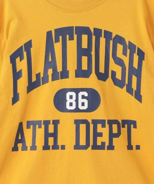 GLAZOS（グラソス）の「【SKIT0LY】【プチプラ】フロントカレッジロゴ長袖Tシャツ（Tシャツ/カットソー・キッズ・イエロー/ブラック/ブルー/ブラウン/ホワイト/グリーン/ネイビー/オレンジ・130cm/110cm/100cm/140cm/120cm）」の11枚目の写真