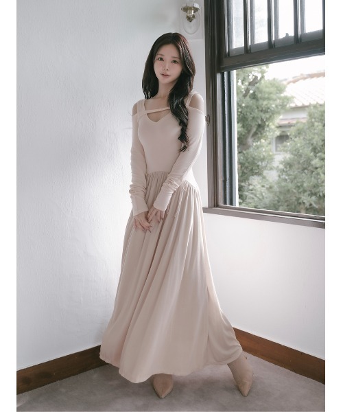 エッジデザインカットロングワンピース（ワンピース）｜Darich