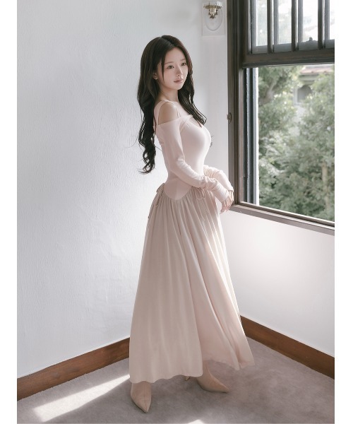 エッジデザインカットロングワンピース（ワンピース）｜Darich