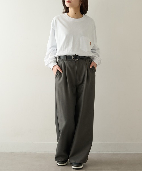 UNIVERSAL OVERALL(ユニバーサルオーバーオール)の「【UNIVERSAL OVERALL】UOBACKLOGO L/S TEE U2533210-E(Tシャツ/カットソー・レディース・ブラック/チャコールグレー/ホワイト/オートミール・M/S/XL/L)」の14枚目の写真