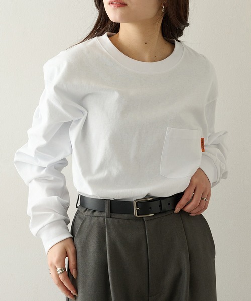 UNIVERSAL OVERALL(ユニバーサルオーバーオール)の「【UNIVERSAL OVERALL】UOBACKLOGO L/S TEE U2533210-E(Tシャツ/カットソー・レディース・ブラック/チャコールグレー/ホワイト/オートミール・M/S/XL/L)」の10枚目の写真