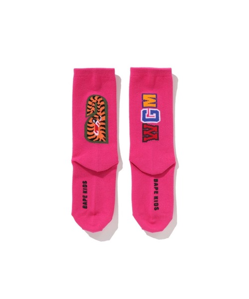 A BATHING APE（アベイシングエイプ）の「SHARK SOCKS（ソックス/靴下・キッズ・ブラック/ピンク/グリーン/イエロー・SMALL/MEDIUM/LARGE）」の5枚目の写真