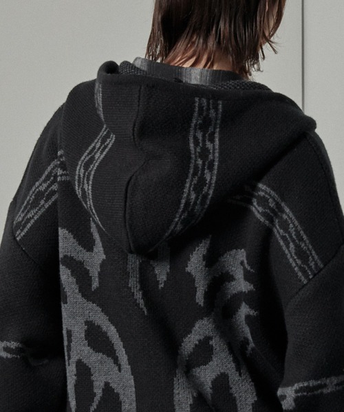 Alfred Alex（アルフレッドアレックス）の「【Alfred Alex】トライバル ローゲージ オーバーサイズ ジップアップ カウチンニットパーカー（パーカー・メンズ・グレー/ワイン/ブラック・L/M）」の16枚目の写真