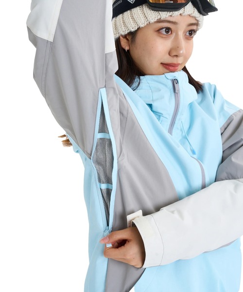 ROXY(ロキシー)の「ALPHA ANORAK JK/ロキシースキースノーボードウェア(アノラックジャケット)(マウンテンパーカー・レディース・ブラック/ライラック/ブラック系その他/レッド・MEDIUM/LARGE)」の6枚目の写真