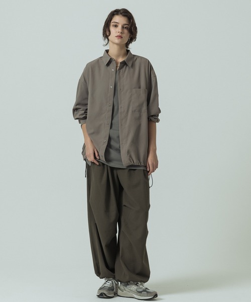 SLICK（スリック）の「【SLICK/スリック】Double Cloth Knee Tuck Over Pants/ダブルフェイスポリエステルツイルニータックパンツ/セットアップ（その他パンツ・メンズ・カーキ/ブラック/チャコールグレー・3/2/1）」の7枚目の写真